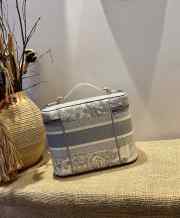 Dior Gray Travel Vanity Case Bag 25x21x18cm - 2