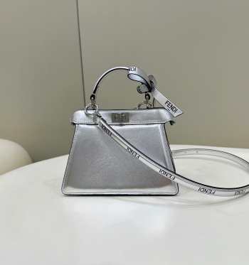 Fendi by Marc Jacobs Peekaboo In Silver Small Bag 20x11x15cm