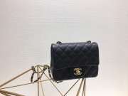 Chanel small flap bag caviar black with silver/gold hardware 17cm - 2