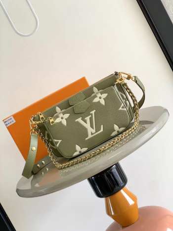 Louis Vuitton M80399 Multi Pochette Accessories Bag In Green 24x13.5x4cm