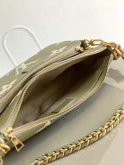 Louis Vuitton M80399 Multi Pochette Accessories Bag In Green 24x13.5x4cm - 3