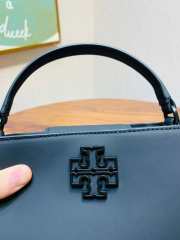 Tory Burch calf leather small shoulder handbag 20x12x7cm - 6