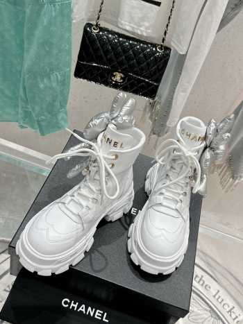 Chanel ankle boots in white EU 35-40