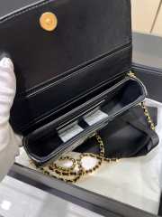 Chanel Black Leather Embellished Flap Saddle Bag 19x11.5x3.5cm - 3