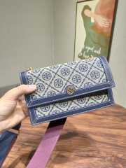 Tory Burch T Monogram Cotton Chain Wallet In Blue  - 1