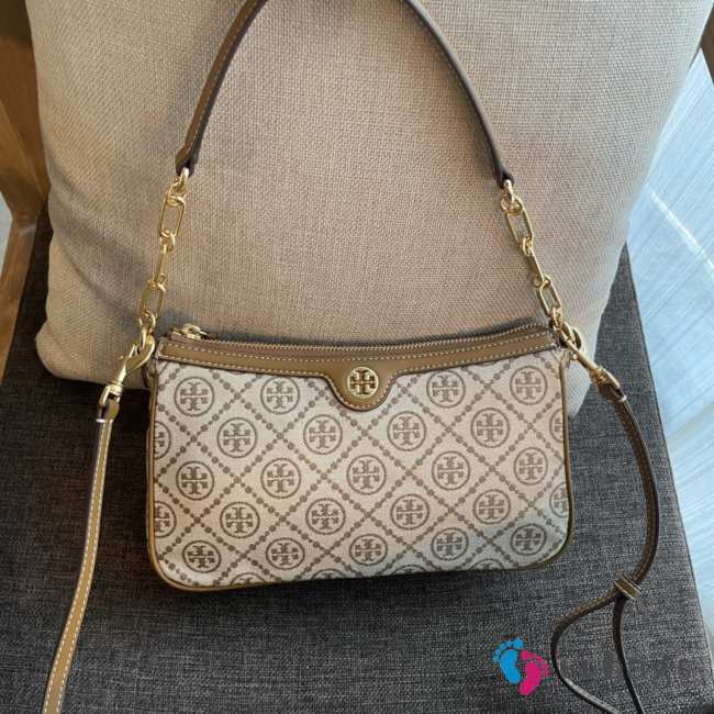 Tory Burch 1619 T monogram Jacquard Shoulder Brown Bag 26x5x16cm - 1