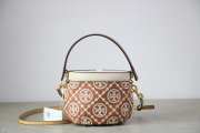 Tory Burch Raffia Canteen T Monogram Embroidered 18.3x15x11.5cm - 1