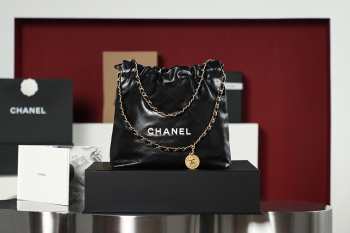 Chanel 22 Handbag Shiny Calfskin & Gold-Tone Metal Black 35x37x7cm