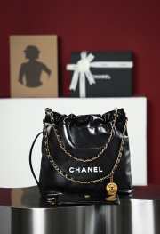 Chanel 22 Handbag Shiny Calfskin & Gold-Tone Metal Black 35x37x7cm - 2