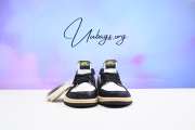 Nike Travis Louis Vuitton Sneakers - 6