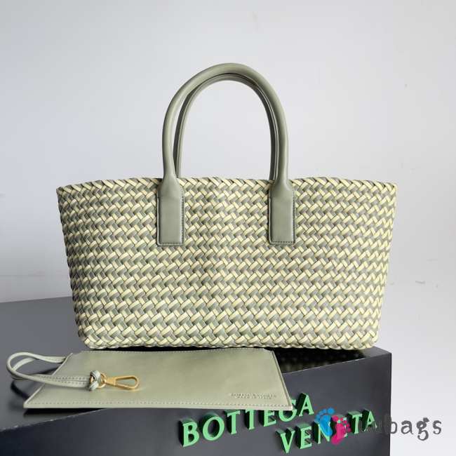 Bottega Veneta Large Cabat Green Bag 32x17x23cm - 1