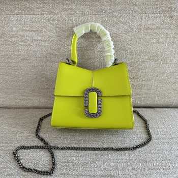 Marc Jacobs top handle bag in green 19.5x15.5x9cm