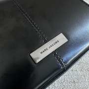 Marc Jacobs top handle bag in black 19.5x15.5x9cm - 5