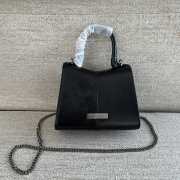 Marc Jacobs top handle bag in black 19.5x15.5x9cm - 4