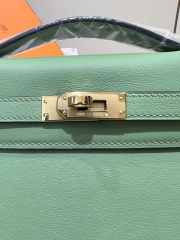 Hermes Kelly Pochette Bag In Green With Gold Buckle 22cm - 6