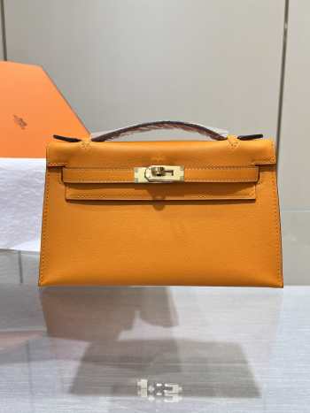 Hermes Kelly Pochette Bag In Orange Gold Buckle 22cm