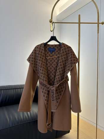 Louis Vuitton 1AAAW4 Double-Sided Jacket In Brown