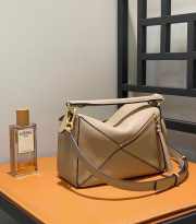 Loewe Mini Puzzle Edge Bag In Beige 24x10x14cm - 4