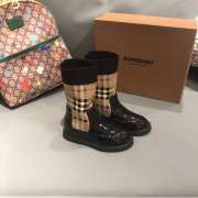 Burberry sock boots for baby  - 4