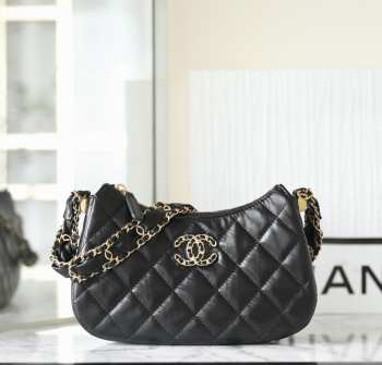 Chanel 23k Hobo Bag Calfskin Black 23x13x5cm