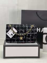 Chanel Flap bag raffia Tweed in black & white 20cm - 1