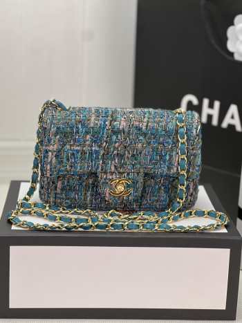 Chanel Flap bag raffia Tweed in blue with gold hardware 20cm