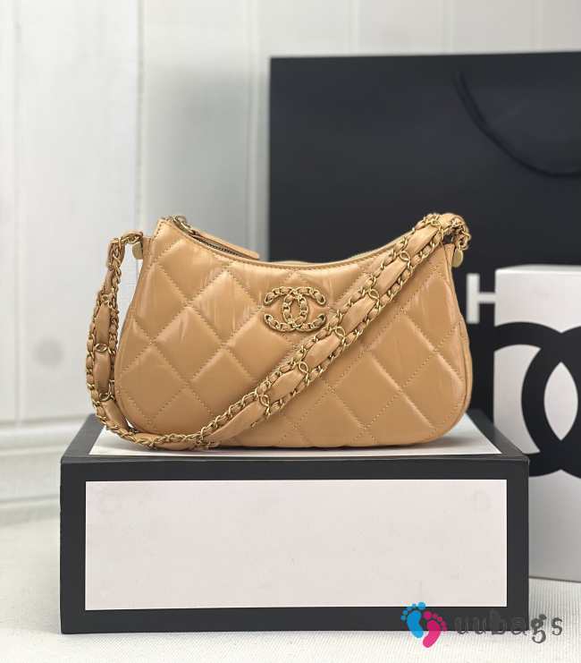 Chanel 23k Hobo Bag Calfskin Brown 23x13x5cm - 1