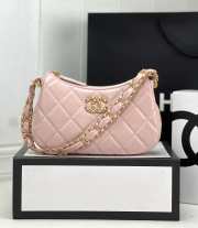 Chanel 23k Hobo Bag Calfskin Pink 23x13x5cm - 1