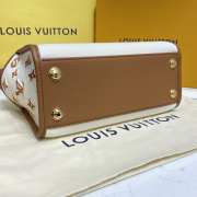 Louis Vuitton M59905 On My Side PM In Brown 25x20x12cm - 6