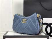 Chanel 23k Hobo Bag Calfskin Blue 23x13x5cm - 4