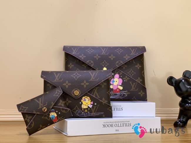 Louis Vuitton M62034 Kirigami Pochette  - 1