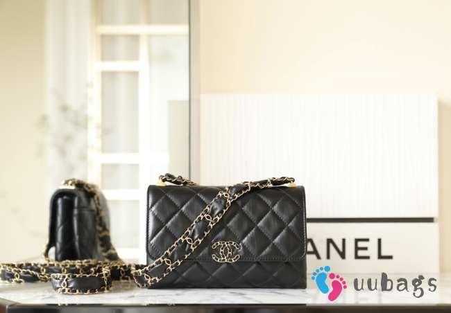 Chanel Aged Calfskin Mini Flap Bag With Chain 18cm - 1