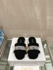 Dior Fur Mules Slipper In Balck - 4