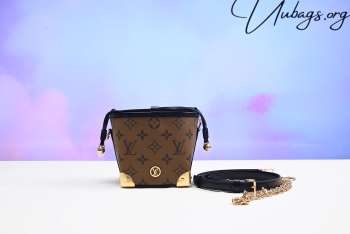 Louis Vuitton M82885 Hobo Bag 11.5x11.5x11.5cm