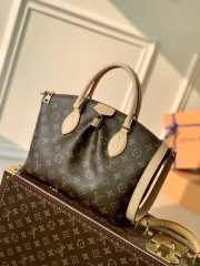 Louis Vuitton M45986 Boétie PM bag 25x23x14cm - 1