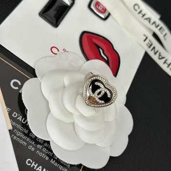 Chanel Ring Metal & strass black heart