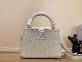 Louis Vuitton M24567 Capucines Mini 21x14x8cm