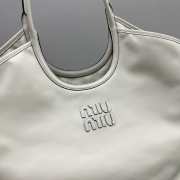 Miu Miu Hobo Tote Bag In White 38x17x30cm - 2