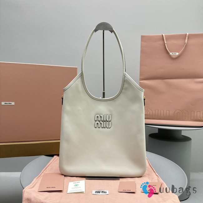 Miu Miu Hobo Tote Bag In White 35x40cm - 1