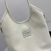 Miu Miu Hobo Tote Bag In White 35x40cm - 2