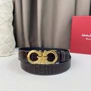 Salvatore Ferragamo crocodile leather belt with gold buckle 3.5cm - 3