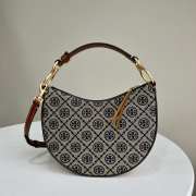 Tory Burch T Monogram Mini Jacquard Crescent Bag 20x25x5cm - 1