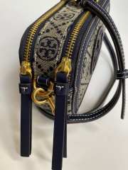 Tory Burch Miller Camera Bag In Blue 19.5x11.5x6cm - 4