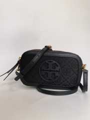 Tory Burch Miller Camera Bag In Black 19.5x11.5x6cm - 3