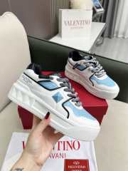 Valentino One Stud Sneaker 02 - 2