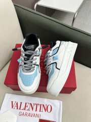 Valentino One Stud Sneaker 02 - 5