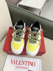 Valentino One Stud Sneaker 03 - 5