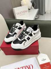 Valentino One Stud Sneaker 16 - 5