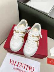 Valentino One Stud Sneaker 20 - 3