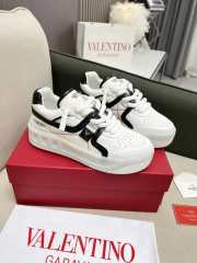 Valentino One Stud Sneaker 21 - 1